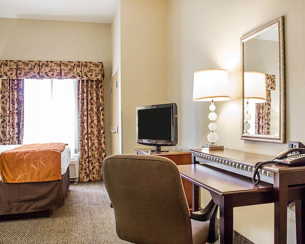 Holiday Inn - Cheshire - Southington By Ihg المظهر الخارجي الصورة