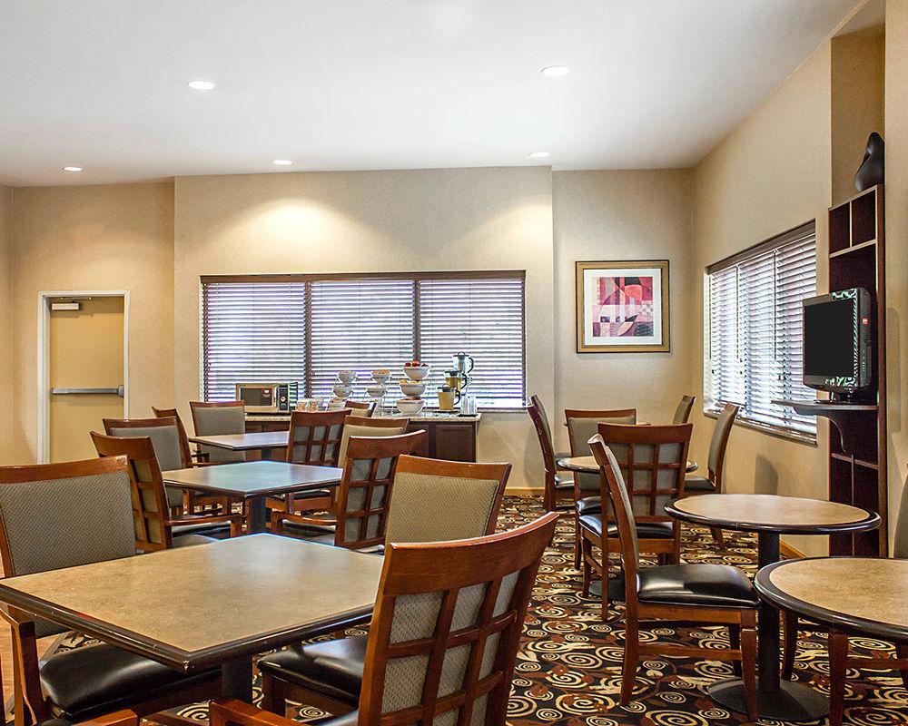 Holiday Inn - Cheshire - Southington By Ihg المظهر الخارجي الصورة