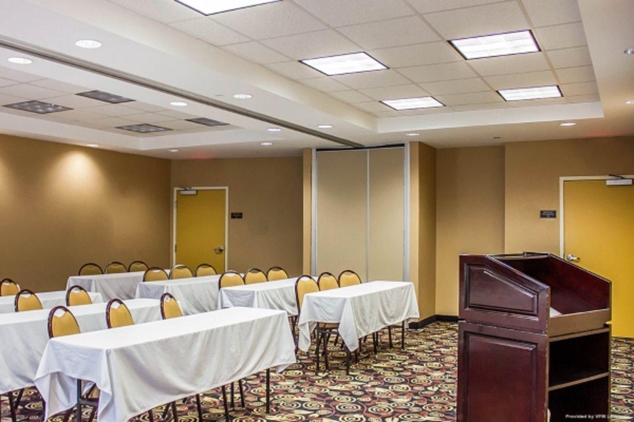 Holiday Inn - Cheshire - Southington By Ihg المظهر الخارجي الصورة